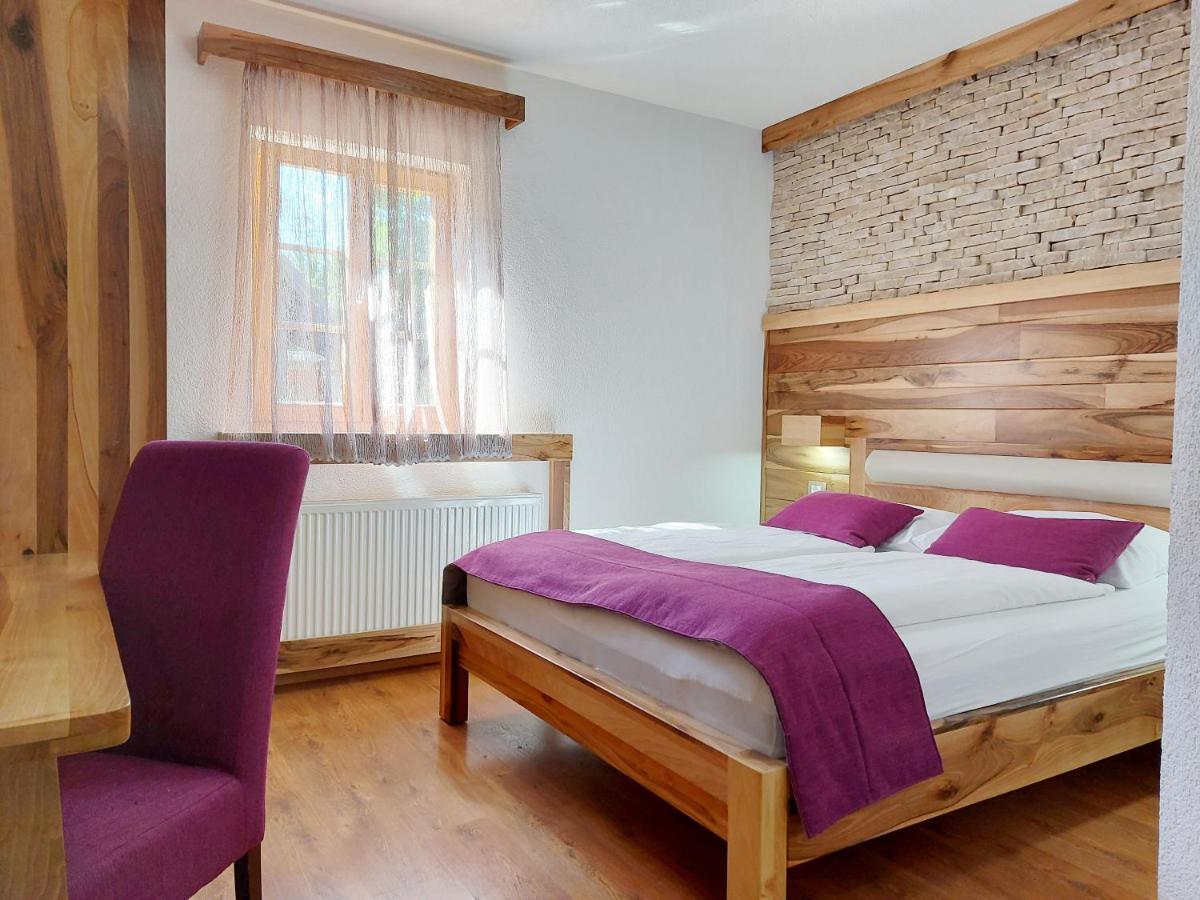 Plitvice Ethno House Hotel Jezerce Bagian luar foto